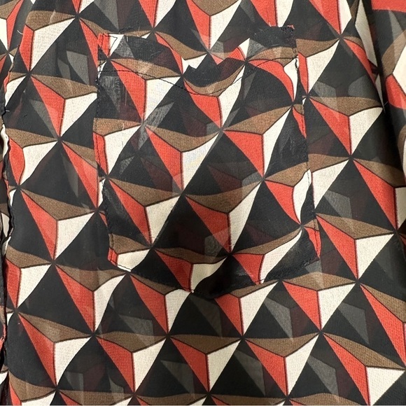 Pleione Geometric print button down blouse - Picture 5 of 7